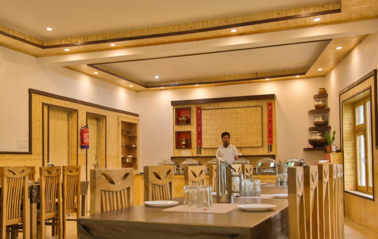 Hotel Nubra Residency Charasa Bagian luar foto