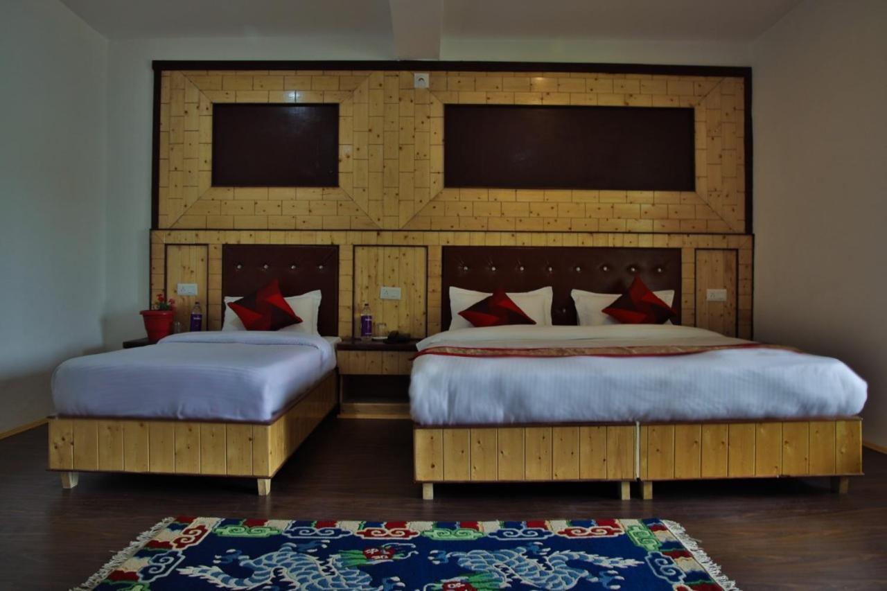 Hotel Nubra Residency Charasa Bagian luar foto