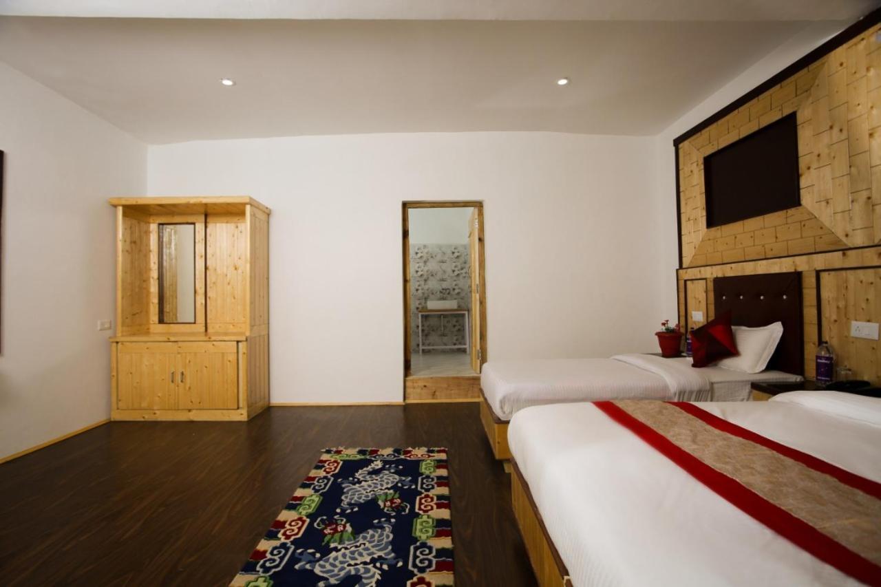 Hotel Nubra Residency Charasa Bagian luar foto