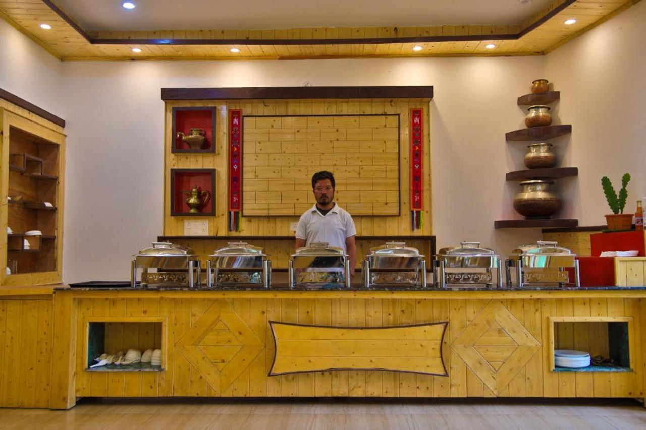 Hotel Nubra Residency Charasa Bagian luar foto