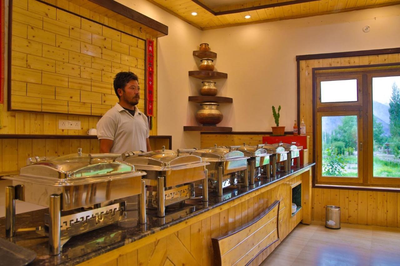 Hotel Nubra Residency Charasa Bagian luar foto